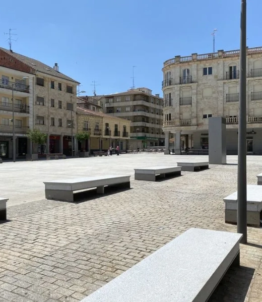 PLAZA-MAYOR